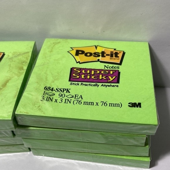 Post It Notes Super Sticky Neon Green 8 Packs - Picture 3 of 8
